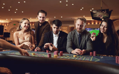 Hvordan socialiserer man og møder folk på onlinekasinoer?