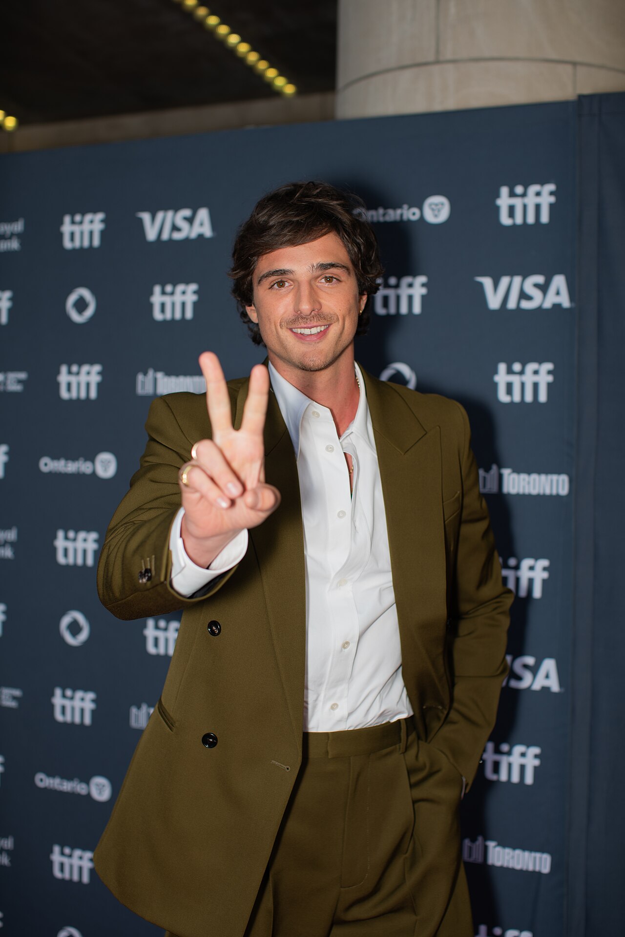 Jacob Elordi som Nate Jacobs