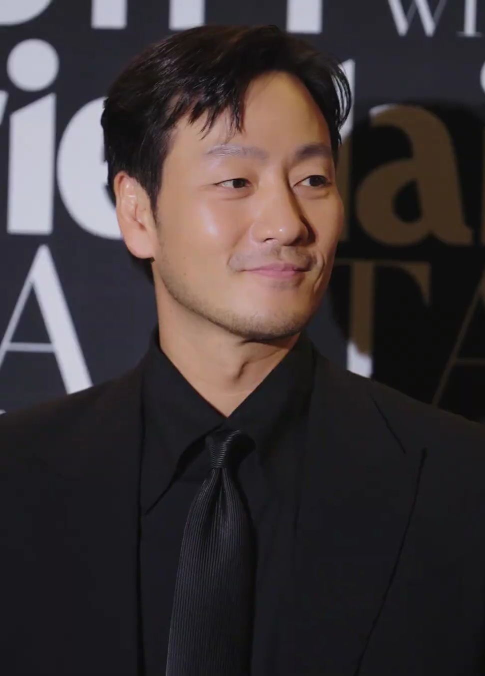 Park Hae-soo som Cho Sang-woo (218)